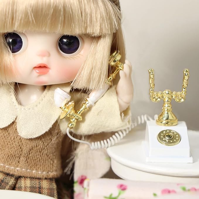 Dollhouse Telephone 1:12 Miniature Vintage Rotary Phone Model Desk Decoration Retro Mini Accessorries for Artificial House Living Room Scene (White)
