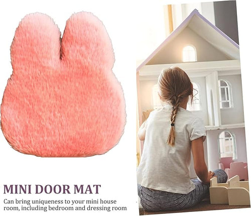 1:12 Scale Miniature Dollhouse Rabbit Rug – Soft Pink Faux Fur Carpet, Cozy Bedroom & Living Room Accessory for Dollhouse Decoration, Mini Scene Layout, DIY Display & Micro Landscape Décor (C)