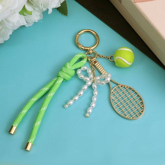 Gold Tennis Keychain, Tennis Racket with Ball Keychain Key Ring Mini Cute TennisRacket Ball Keychains with Peal, Mini Metal TennisKeychain for Women Men Gifts Christmas Gifts Sport Lovers Team