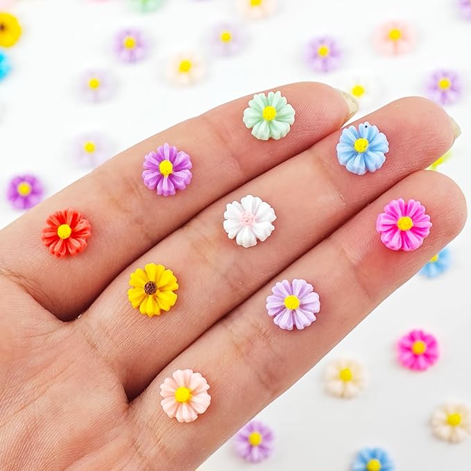 200 Pieces Colorful Tiny Daisy Decor for Dollhouse Mini Resin Decor for Crafts Tiny Things for Fairy Garden Micro Landscaping Decoration