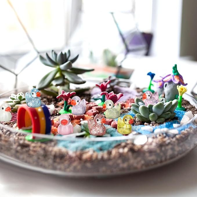 100pcs Mini Resin Ducks,40pcs Luminous Mini Ducks and 60pcs Mini Glitter Duck,Crafts Decorations for Dollhouse,Fairy House Garden,Micro Landscaping