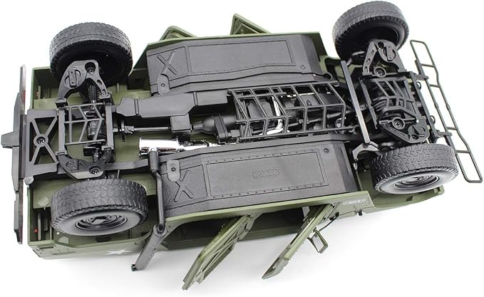 fisca 1/18 Scale Model Car Metal Diecast Military Armored Vehicle Battlefield Truck
