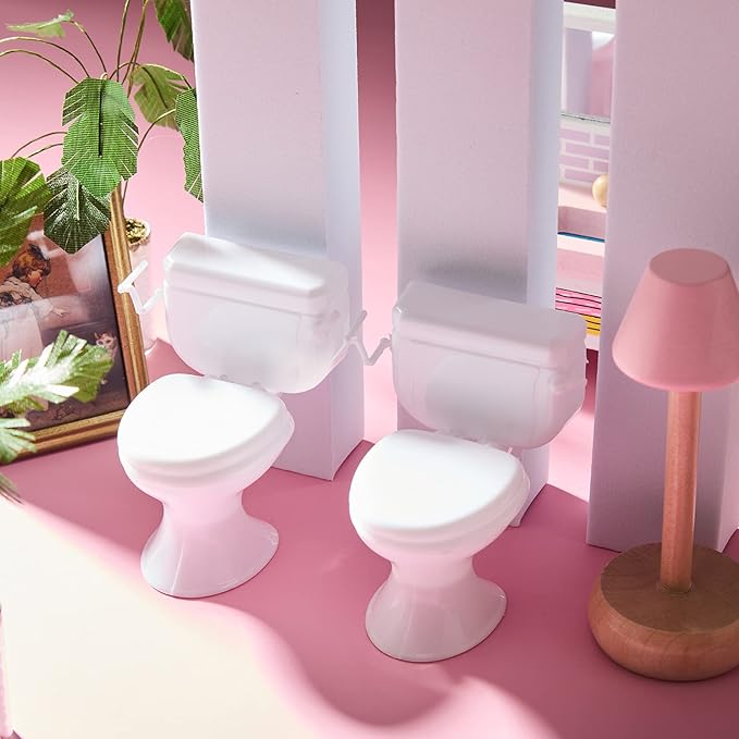 Skylety 2 Pieces Mini Toilet Seat Dollhouse Furniture Miniature Classic Bathroom Toilet Tiny Cake Topper Bathroom Furniture Dollhouse Accessories (White)