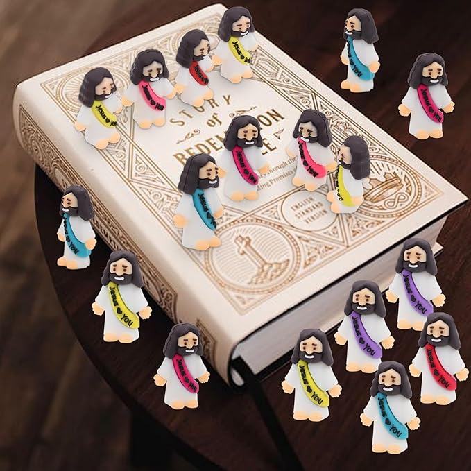 100 Pack Little Jesus Figurines in Bulk, Pocket Jesus Loves You, Jesus Small Figures, Little Tiny Jesus Figures for Church Christmas Party Favors Baptism Gifts (100)