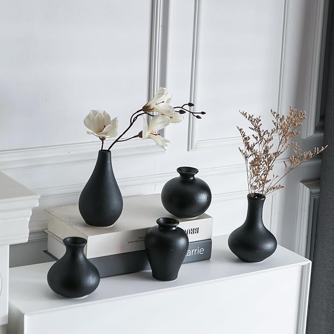 Small Black Vases, Ceramic Bud Vase Set of 5, Mini Pottery Vases for Pampas Grass, Flowers, Decorative Vases for Home Modern Decor, Rustic Decor, Veses for Living Room Dining Table Shelves