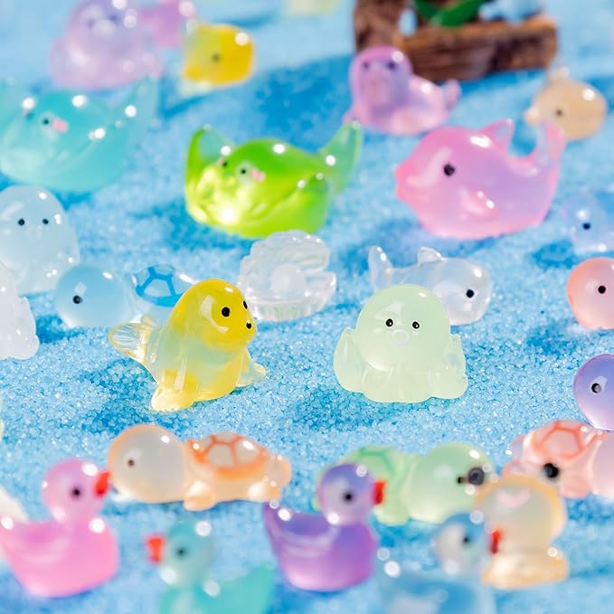 105pcs Luminous Mini Resin Animals 11 Types Glow in the Dark to Hide Miniature Resin Animals Figures Small Plastic Ocean Animal for Fairy Garden Micro Landscaping Dollhouse Home Decor Party Gifts.