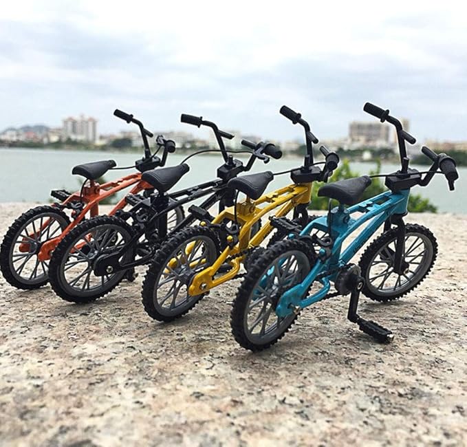 1/18 Scale Mini Diecast Mountain Bike, Finger Bicycle Model, Desktop Decor Art Craft (Yellow)
