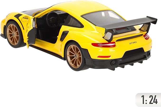 Maisto 1:24 Scale Special Edition 2018 Porsche 911 GT2 RS Diecast Vehicle - Yellow/Black