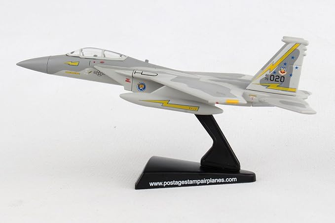 Daron Postage Stamp F-15 Eagle 5th Fighter Interceptor Sqn. 1/150 Scale, Gray, unisex, adult Grey