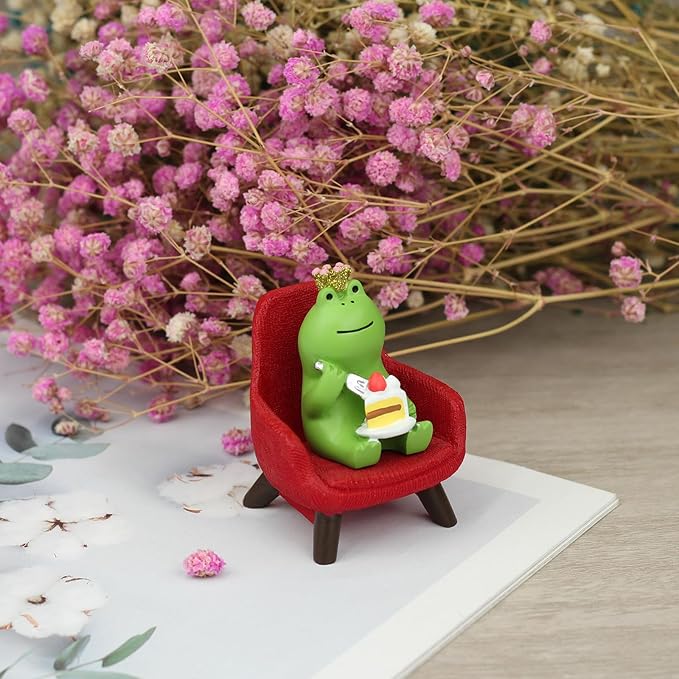 Miniature Frog Eating Cake Figurine - Funny Frog Sculpture for Shelf, Desk Decoration - Perfect Cute Frog Gift for Frog Lovers(Red Sofa)