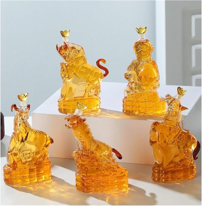 Chinese Zodiac Mini Whiskey Decanter Set of 12 with Stopper. Creative Animal Clear Glass Wine Bottle Miniature Liquor Dispenser for New Year (Size : 180ml x 12)