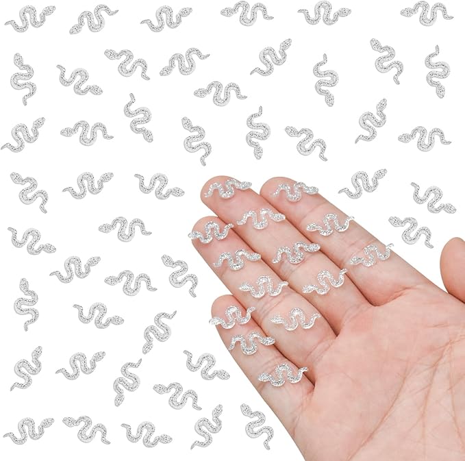200 Pieces Silver Mini Snakes Dollhouse Miniatures Tiny Resin Snakes Micro Fake Snakes for Crafts Dollhouse Fairy Garden Micro Landscaping Decoration Mini Halloween Figurines