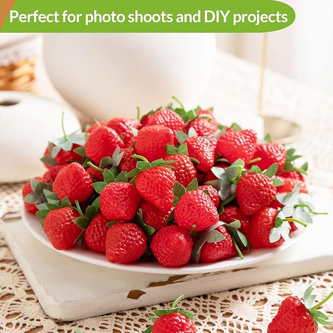 60 Pieces Fake Strawberries Décor, Fake Fruit Artificial Strawberry Kitchen Décor, Plastic Strawberry Party Decorations, Realistic Fake Food Lifelike for Display Photography Props