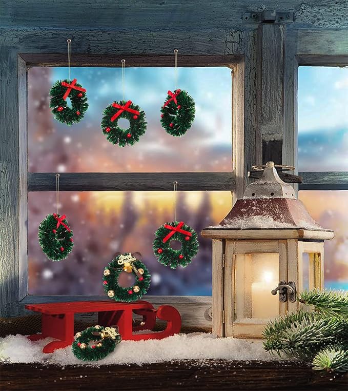 10 Pieces Mini Artificial Christmas Wreaths Ornaments, Dollhouse Miniature Christmas Wreath Doll House Mini Xmas Wreath for Dollhouse Door Windows Christmas Tree Decoration (2 Styles)