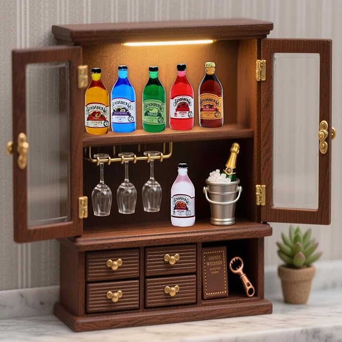 18-Piece Miniature Beverage Bottles Set – Realistic Beer & Soda Bottles, 1:12 Scale Dollhouse Drink Accessories for Tabletop Décor, DIY Crafts, and Mini Bar Decorations