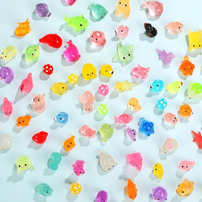 220 Pcs Mini Resin Animals, 220 Styles Variety Tiny Animals Figures Miniature Glow in The Dark, Little Small Animal Figurines Bulk for Garden Landscape Accessories Hide Crafts Decor Aquarium