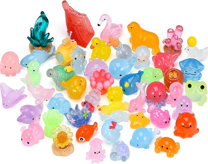 50 Pcs Mini Ocean Resin Animals Figures, Tiny Sea Animals Figurines Marine Miniature Resin Aquarium Ornaments Decorations for DIY Miniature Scenes Dollhouse Decor Fairy Garden Accessories