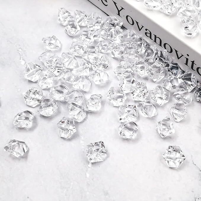 Fake Ice Cubes 600 PCS Clear Acrylic Rocks Vase Fillers for Centerpieces, 11 X 14 mm Crystal Gems Stones for Table Scatter,Home Decoration