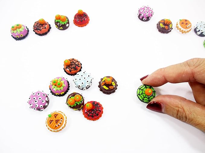 Dollhouse Miniature Food 9 Mini Halloween Mixed Cake 1.5 cm Bakery Supply 16672