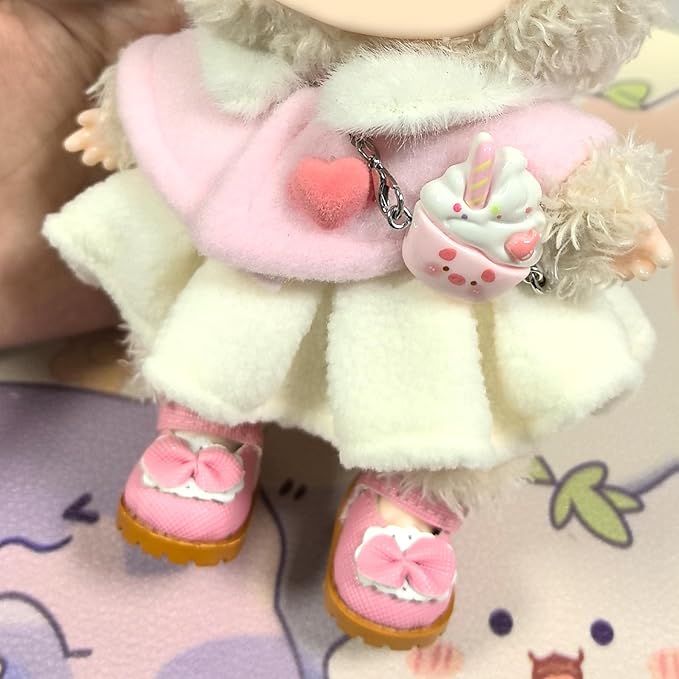 QIUTIMIY Mini Doll Shoes Accessories – 1 Pairs of Bowknot Mini Shoes for 17cm Dolls,Fashion Doll Footwear for Dress Up and Replacement (No Doll)（Bow Pink）