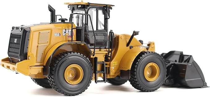 Diecast Masters 1/50 Caterpillar 950 Medium Wheel Loader High Line Series 85770