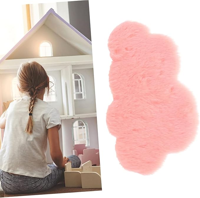 1:12 Scale Miniature Dollhouse Cloud Rug – Soft Pink Faux Fur Carpet, Cozy Bedroom & Living Room Accessory for Dollhouse Decoration, Mini Scene Layout, DIY Display & Micro Landscape Décor (5.8x3.8in)