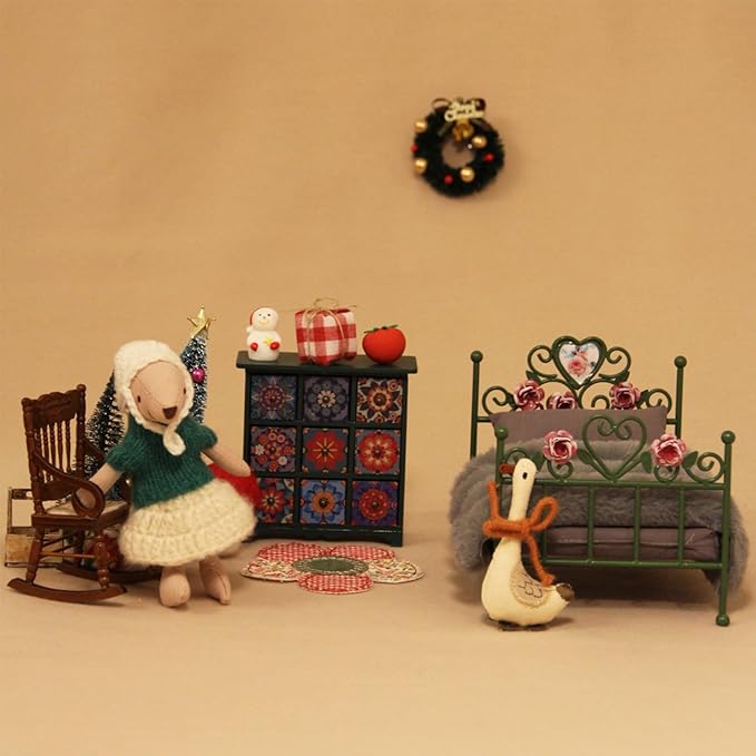 1:12 Dollhouse Furniture Bed, 1 Set Miniature White Hand Floral Engravings Iron Bed with Removable Bedding and Pillow, Miniature Furniture Gift for Dollhouse Lovers and Collectors