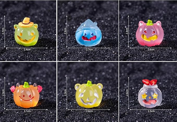 20 PCS Halloween Miniature Figurines Blind Bag Set, Glow in The Dark Dollhouse Accessories, Cute Mini Figures Mystery Bags for Halloween Decor, DIY Craft, Party Presents for Kids