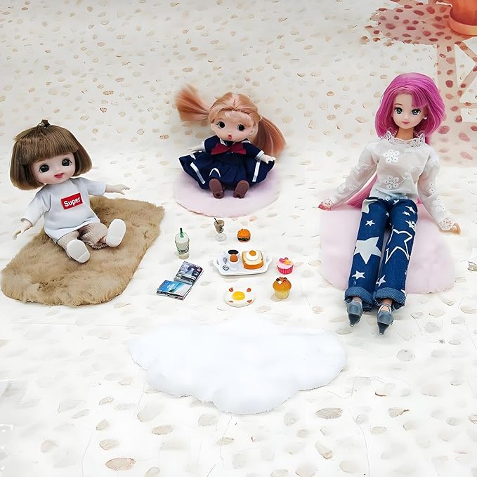 1:12 Scale Miniature Dollhouse Cloud Rug – Soft White Faux Fur Carpet, Cozy Bedroom & Living Room Accessory for Dollhouse Decoration, Mini Scene Layout, DIY Display & Micro Landscape Décor (5.8x3.8in)