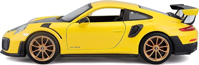 Maisto 1:24 Scale Special Edition 2018 Porsche 911 GT2 RS Diecast Vehicle - Yellow/Black