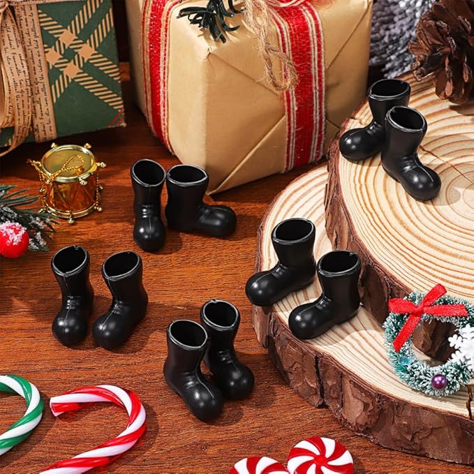 Miniature Christmas Boots Model - 12 Pcs Black Tiny Santa Claus Boots for Dollhouse Decor Plastic Santa Shoes Ornament Festival Desktop Decoration 1.18X1.06X0.51 Inch