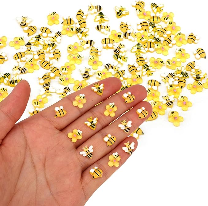 210pcs Mini Bees Figures, 3 Styles Miniature Resin Yellow Bees Tiny Resin Animals for Crafts Dollhouse Fairy Garden Micro Landscape Garden Decor