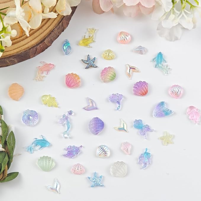 200 Pieces Colorful Tiny Sea Animals Decor for Crafts Dollhouse Miniatures Resin Micro Ocean Decorations for Dollhouse Fairy Garden Micro Landscaping Decoration