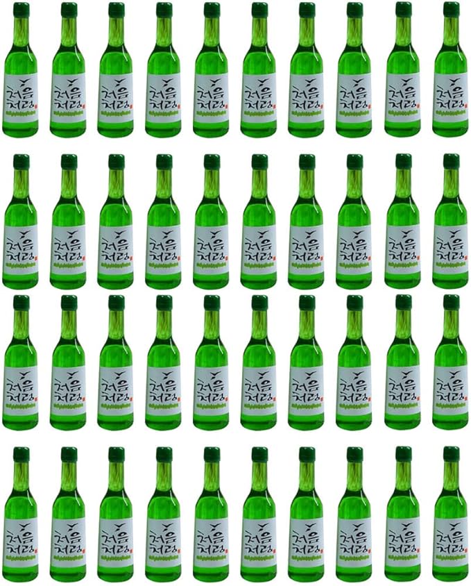 LUOZZY 40 Pcs Korean Soju Miniature Dollhouse Accessories - Mini Beer and Wine Bottles, Tiny Resin Drinks, Fake Bottle Models