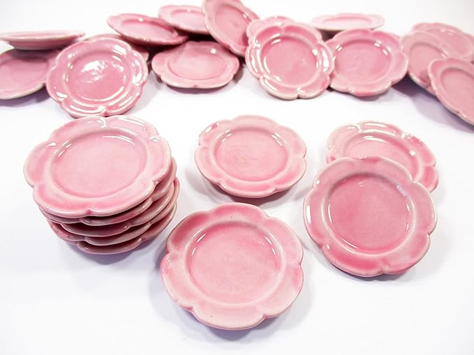 Dollhouse Miniature Kitchenware Ceramic 9 Pink Scallop Plate Dish 4cm 1:6 2356