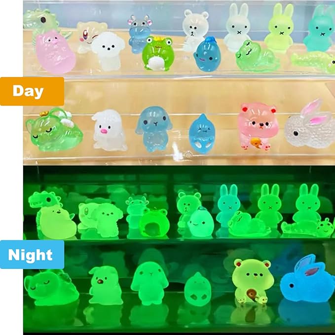 (100PCS) Mini Glow in The Dark Animal Resin Models, Mystery Resin Animals Blind Bag for Birthday Party Gift, DIY Crafts, Ornaments, Random Design