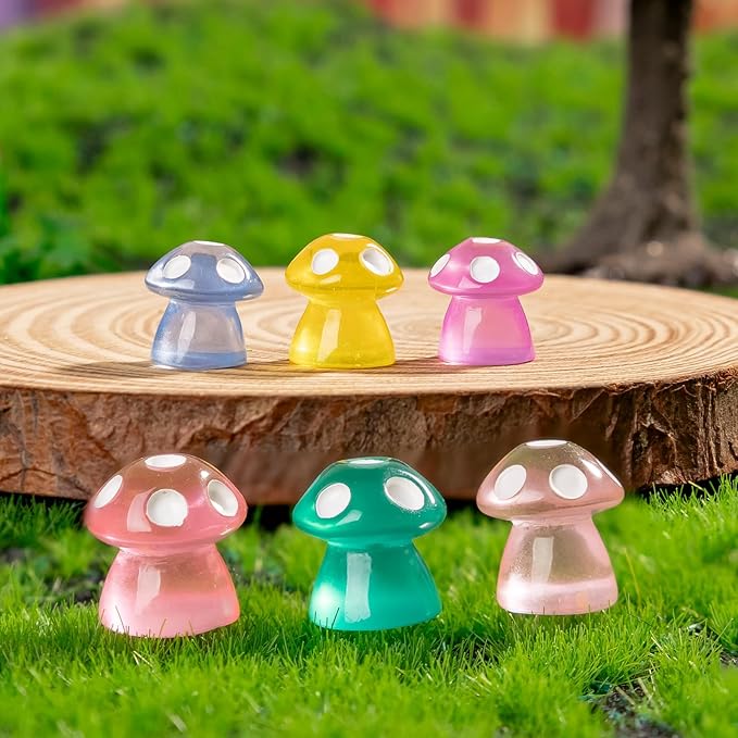100 Pcs Glow in The Dark Mini Mushroom Figurines,10 Colors Resin Mini Figures for Fairy Garden Decor,Terrarium Accessories, Dollhouse Miniature Bulk Set