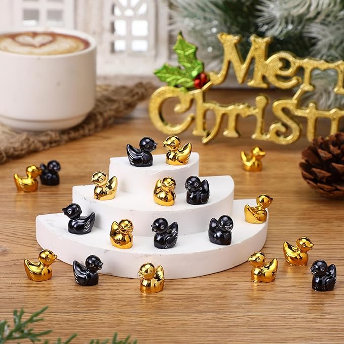 100 Pcs Shiny Mini Duck Figures Colorful Tiny Duck Decor Micro Landscape Aquarium Garden Hide and Seek Decoration Charm for Party Gift(Gold and Black)