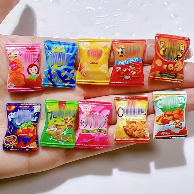 Miniature Snack Bag Set, 10-Piece Plastic Dollhouse Decor Accessories, Multicolor Display Pieces, for Hobbyists & Collectors