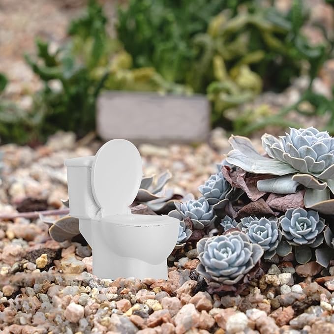 VOSAREA Miniature Commode Model Toy Dollhosue Bathroom Furniture Funny Toilet Decor Doll Accessories