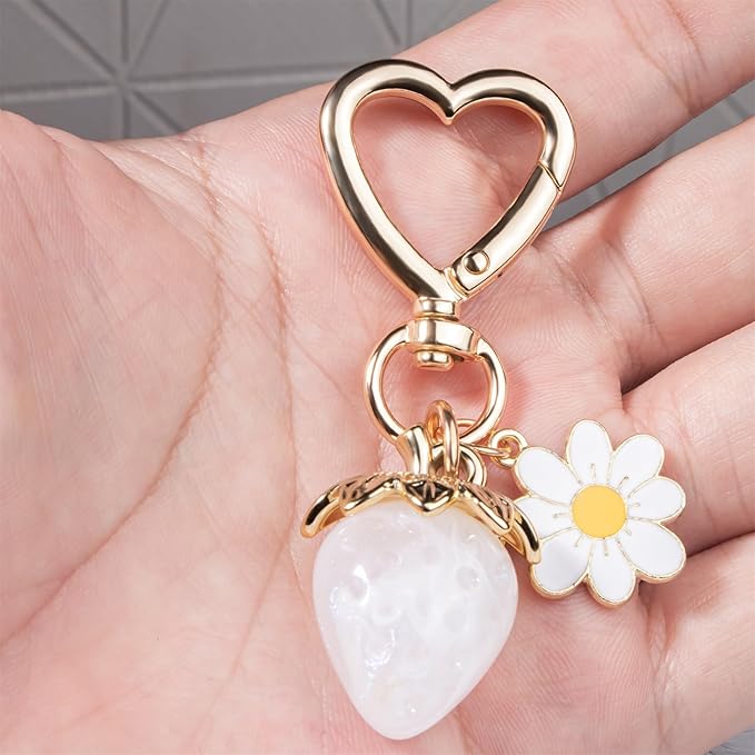 Wikavanli Cute Strawberry Keychain,Bag Charms,Kawaii Heart Flower Daisy Key chains Accessories Decor for Women Girls Purse