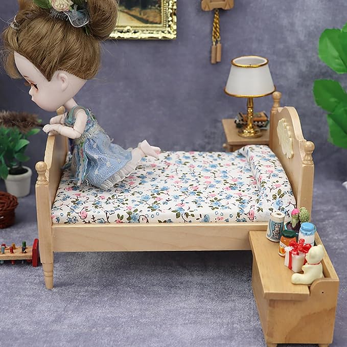 1/12 Dollhouse Bed Miniature Queen Bed Mini Woode Bed for Dollhouse Bedroom Furniture (Wood)