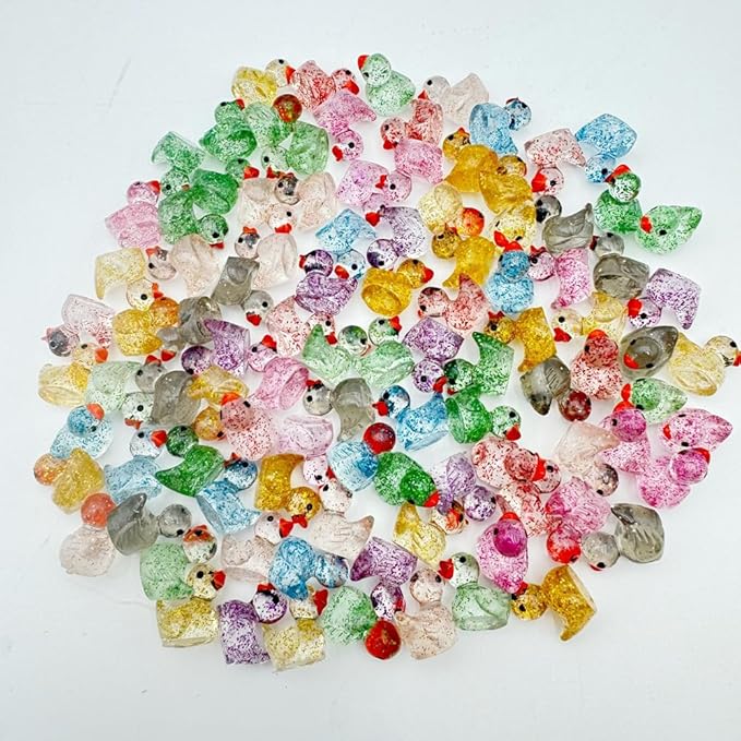 100pcs Mini Resin Duck,15 mm Dollhouse Décor for Aquarium Decor Micro Fairy Garden Landscape Hide,Seek Party Toys,Easter Basket Stuffer, Gift for All Ages (Glitter-Multicolour)