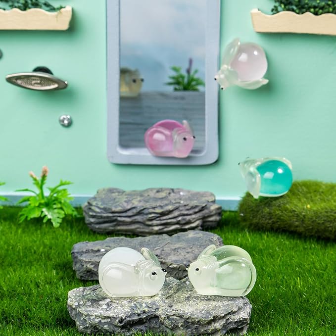 50 Pcs Luminous Mini Resin Fireflys Tiny Animals Miniature Firefly Figures Glow in The Dark for DIY Garden Dollhouse Firefly Figurines Accessories Micro Landscape Aquarium Party Decor