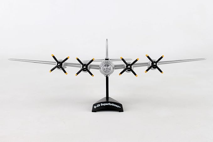 Daron Worldwide Trading B-29 Superfortress Enola Gay Vehicle (1:200 Scale) , White