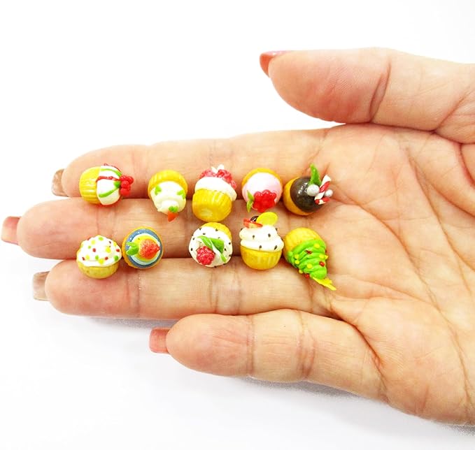 Dollhouse Miniature Food Christmas Mixed 10 Cupcake Cake Bakery Supply 16102