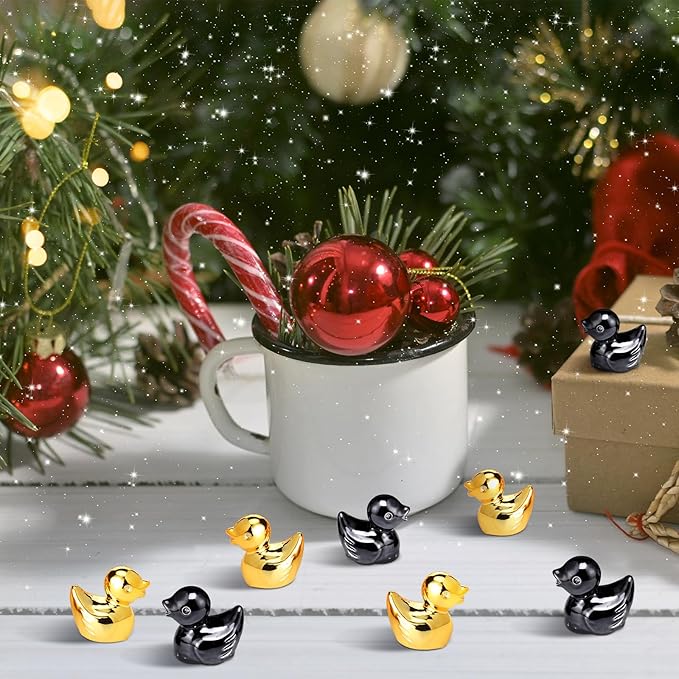 100 Pcs Shiny Mini Duck Figures Colorful Tiny Duck Decor Micro Landscape Aquarium Garden Hide and Seek Decoration Charm for Party Gift(Gold and Black)
