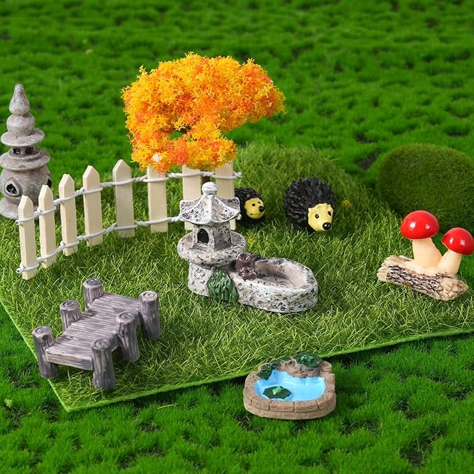42 Pcs Jumping Spider Enclosure Accessories, Fairy House Accessories Including Resin Animals Miniature Figurines Micro Landscape Ornaments, Zen Garden Terrarium Accessories for Jumping Spider Decor