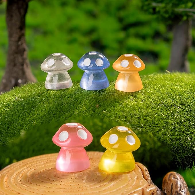100 Pcs Glow in The Dark Mini Mushroom Figurines,10 Colors Resin Mini Figures for Fairy Garden Decor,Terrarium Accessories, Dollhouse Miniature Bulk Set