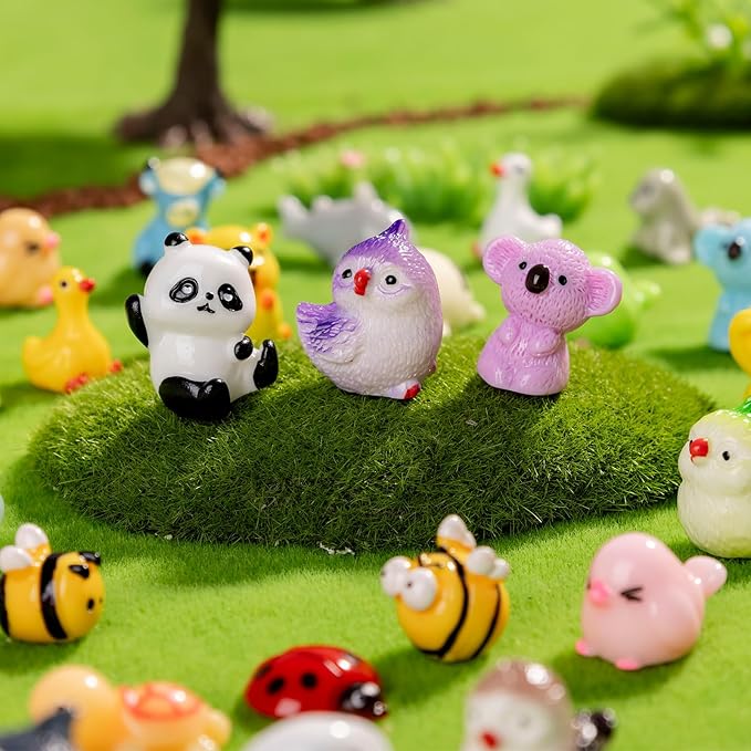 42 Pcs Mini Resin Animals Figures Animals Figurines for Desk Pets Charms, Animal Figurines, Cute Mini Animals for Decoration and Hiding